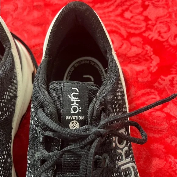 Ryka Devotion X Walking Sneakers Size 7 Athletic Mesh RE-ZORB Cushion Running - Picture 6 of 8